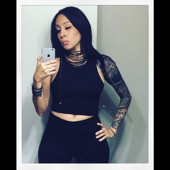 π¦ Meet you Posher, Melissa π¦ - Picture 1 of 2